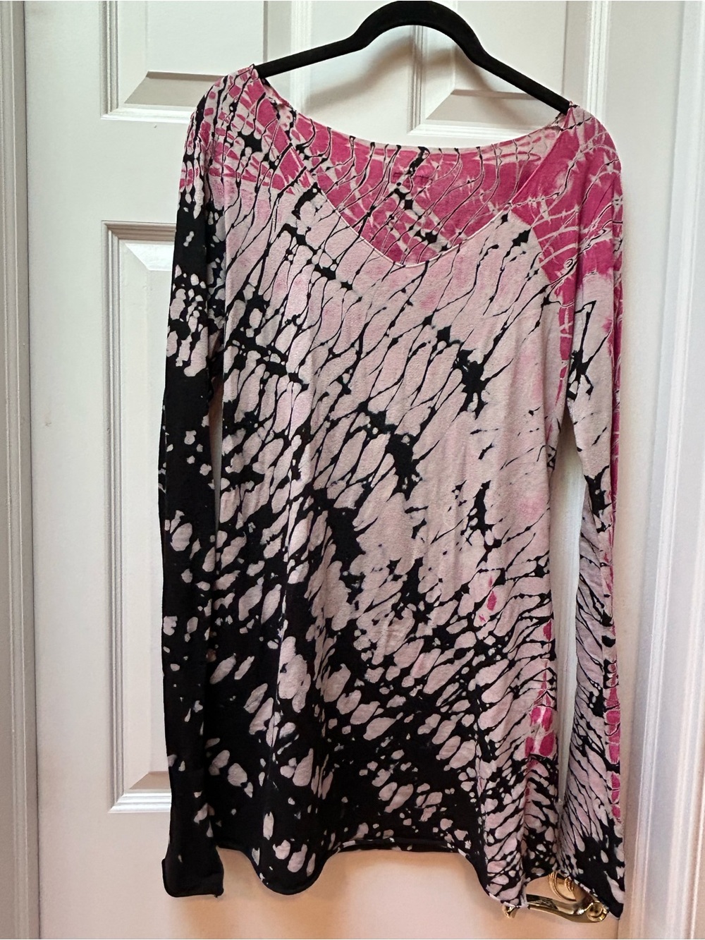 Hard Tail Pink and Black Tie-Dye long skinny v neck tunic